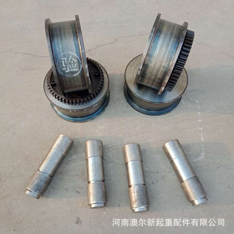 供应 铸钢φ300起重机行车轮 行吊车轮组 单梁行车轮