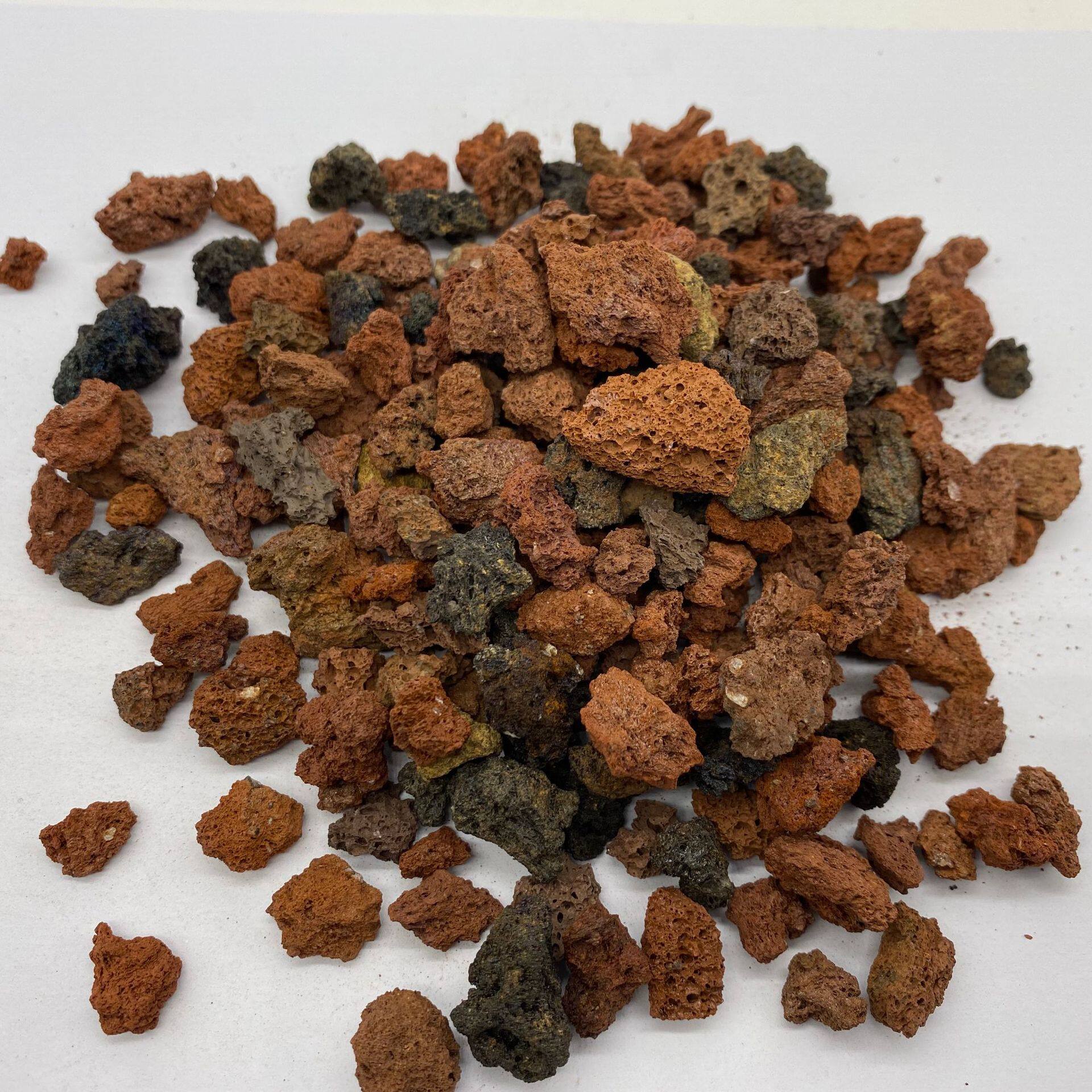 供应火山岩滤料市政污水工业废水用火山岩滤料曝气池生物挂膜用