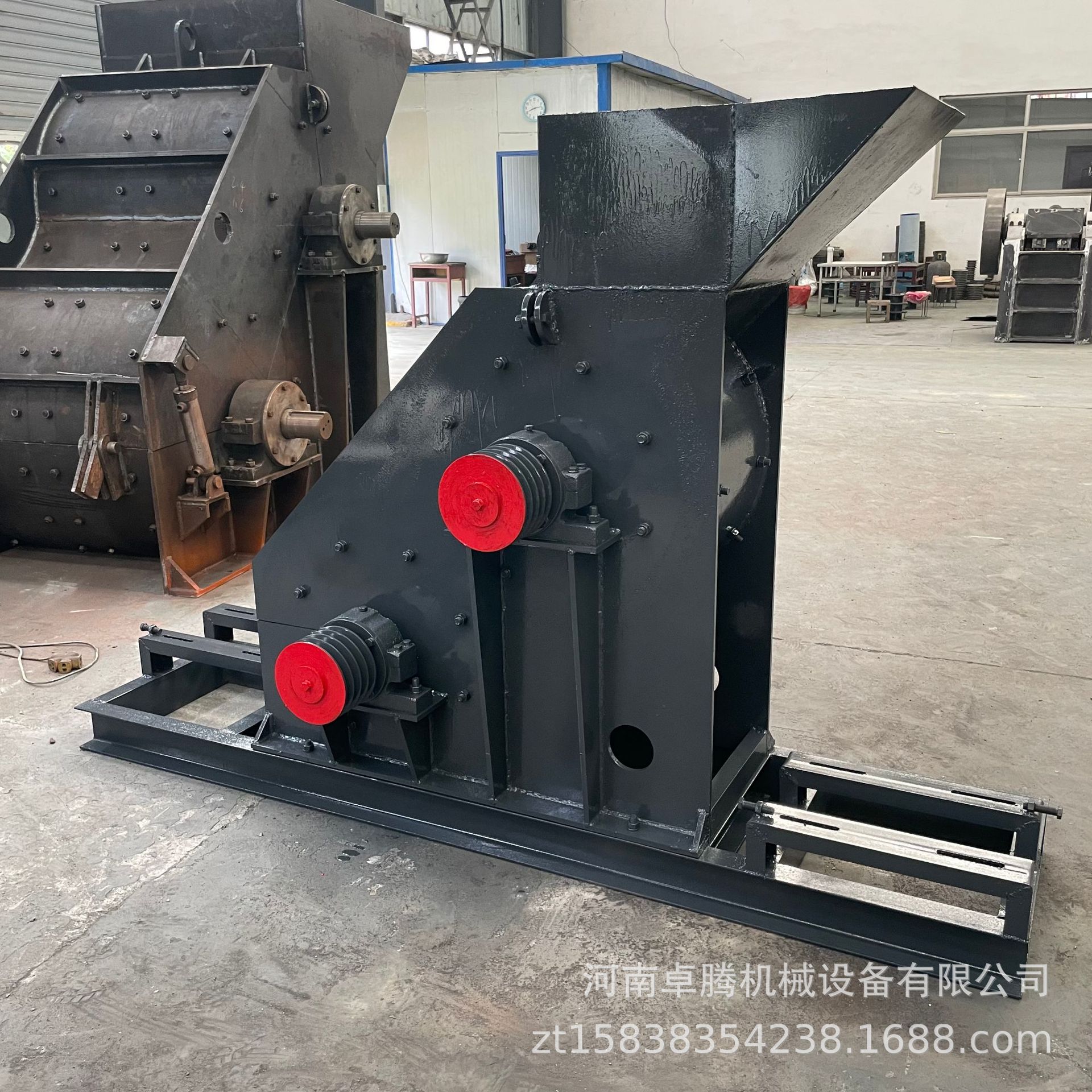小型600*400型双级粉碎机建筑垃圾石料无筛底粉碎机双转子制砂机