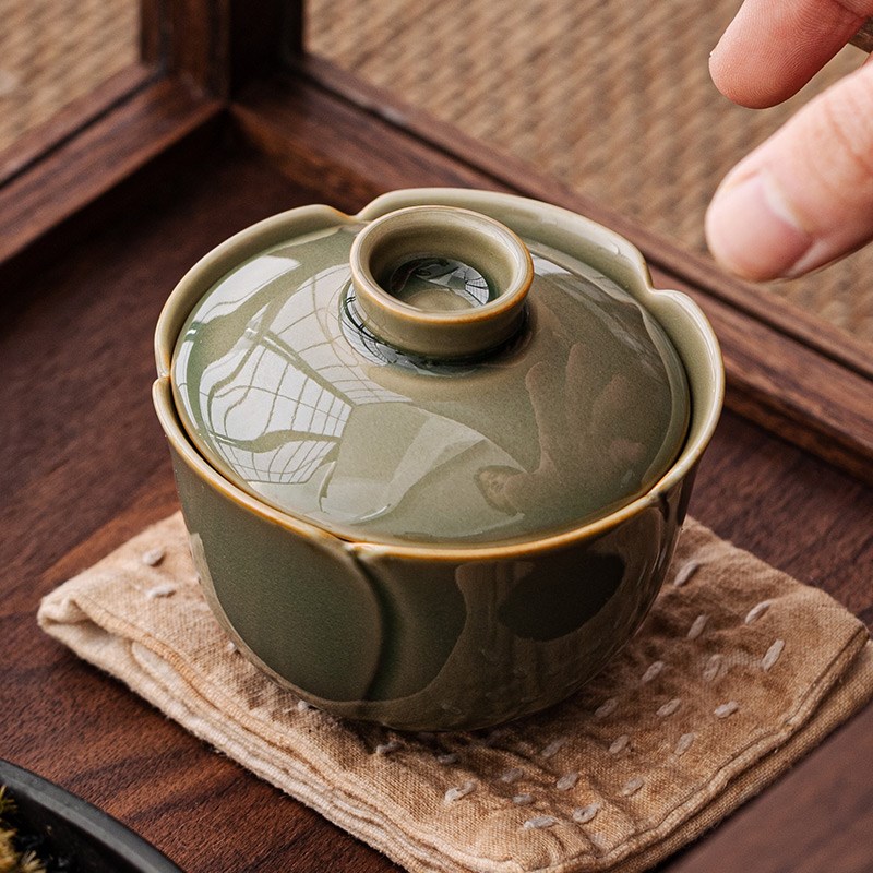 速发越盖青瓷花瓣瓷碗陶窑泡茶碗单个高档功夫茶具茶杯套装家用不