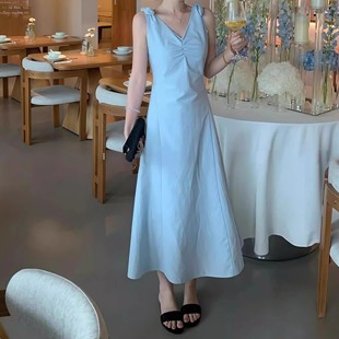 褶皱收腰显瘦a字版 法式 新款 淑女风甜美v领无袖 长裙子 连衣裙女夏季