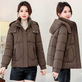 妈妈棉衣2025新款 羽绒棉服 加绒加厚棉袄子短款 中老年人女冬装 大码