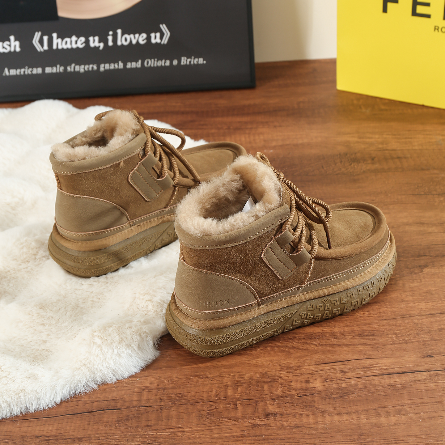 抗寒全羊毛雪地靴女短筒棉鞋子