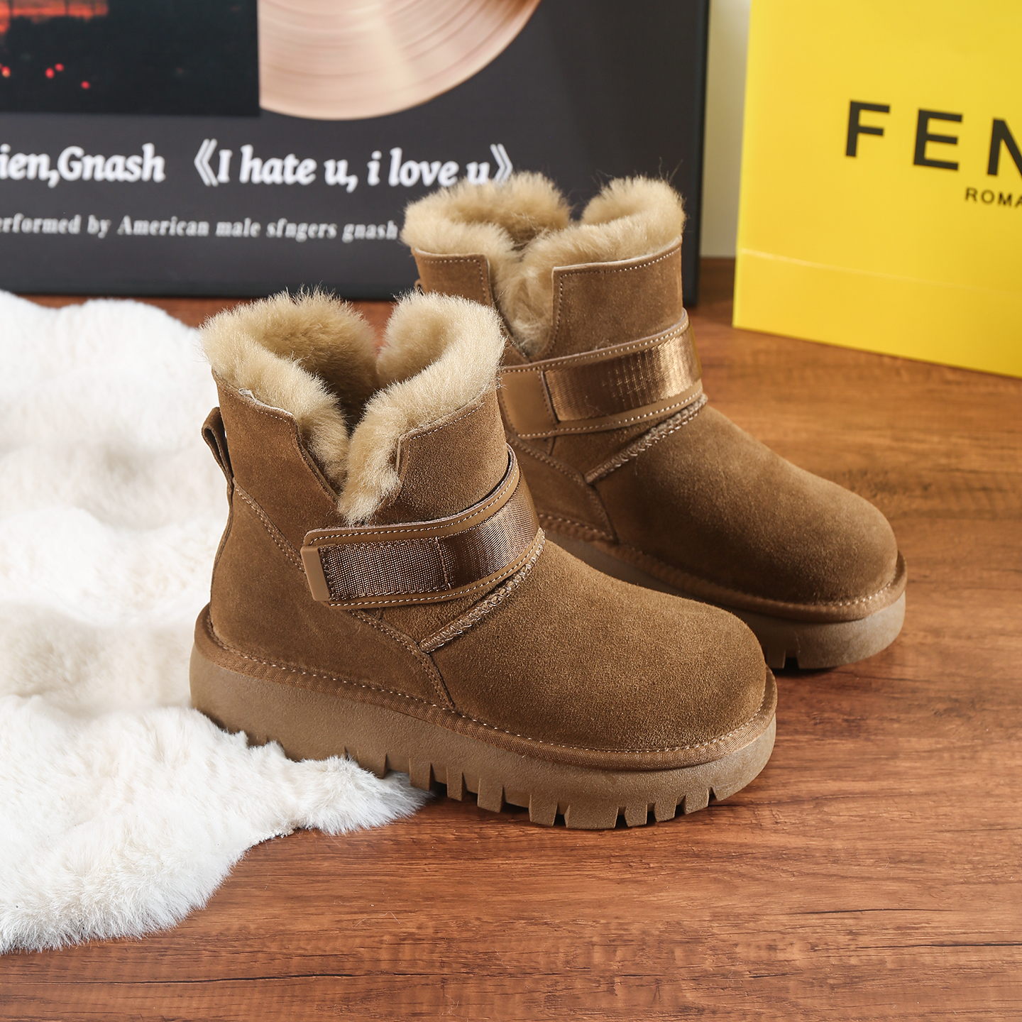 全羊毛雪地靴女短筒25年冬季棉鞋