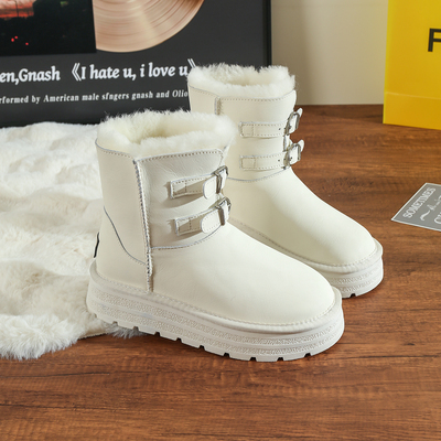 冬季雪地靴女短筒25年羊毛靴子