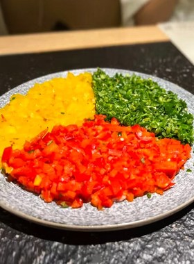 速发中式陶肉装牛火的盘子火锅创意摆盘三出山菜盘瓷锅店专用餐具