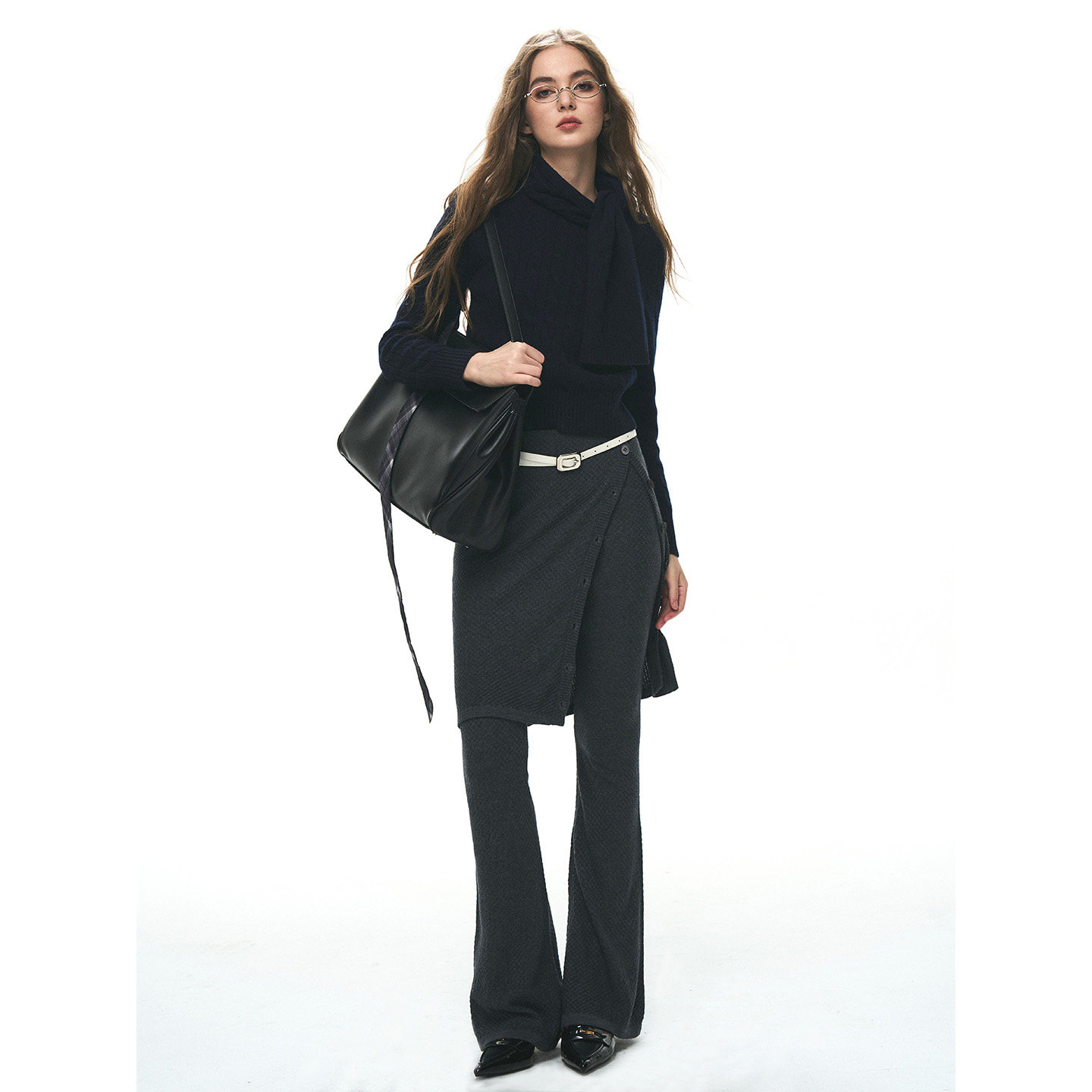 ANTIFORM背构 羊毛混纺针织休闲灰色百搭微喇裙裤女2025秋冬新款,女装/女士精品,裙裤,淘宝优惠券,粉丝福利购,淘宝优惠卷