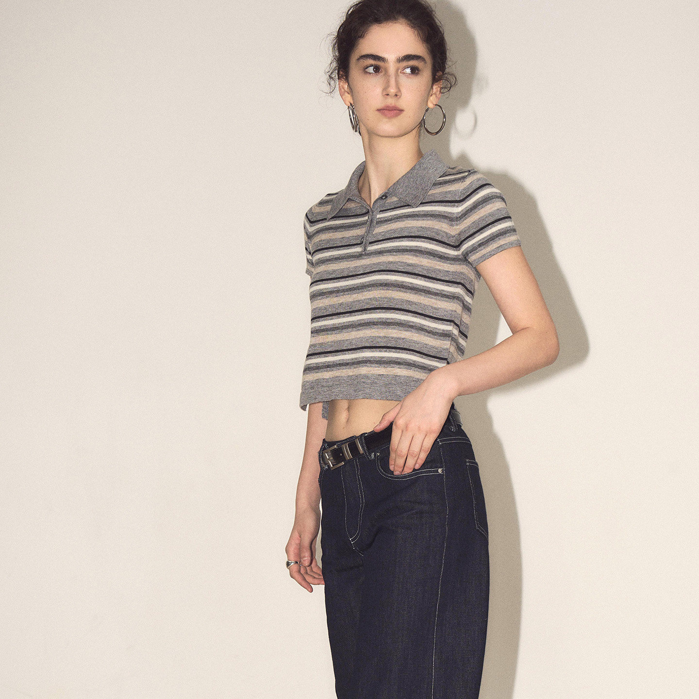 ANTIFORM背构 羊毛混纺条纹针织设计感polo衫短袖t恤女2025新款夏,女装/女士精品,毛针织衫,淘宝优惠券,粉丝福利购,淘宝优惠卷