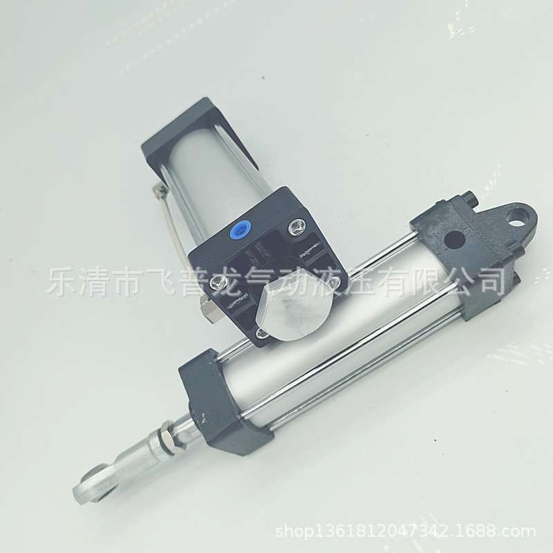 自动下料机器上面的气液阻尼气缸QGA50-125-CA-U可稳定的调节速达