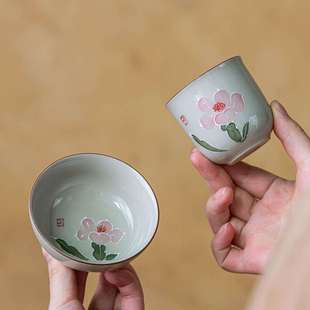 草木灰粉蕊沁香主人杯家用茶室釉下彩手绘精致陶瓷茶杯品茗杯