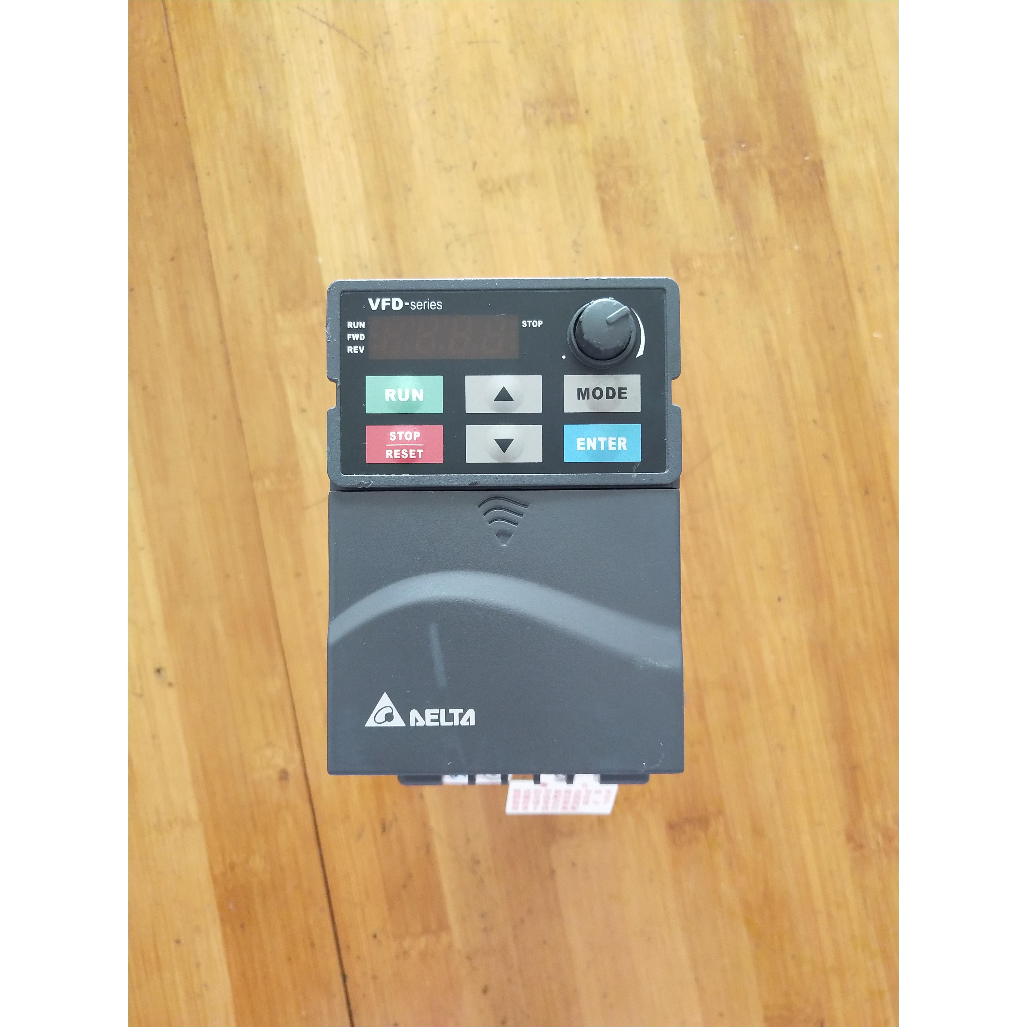 台达逆变器Vfd007E43T 0.75Kw逆变器380V三相电源