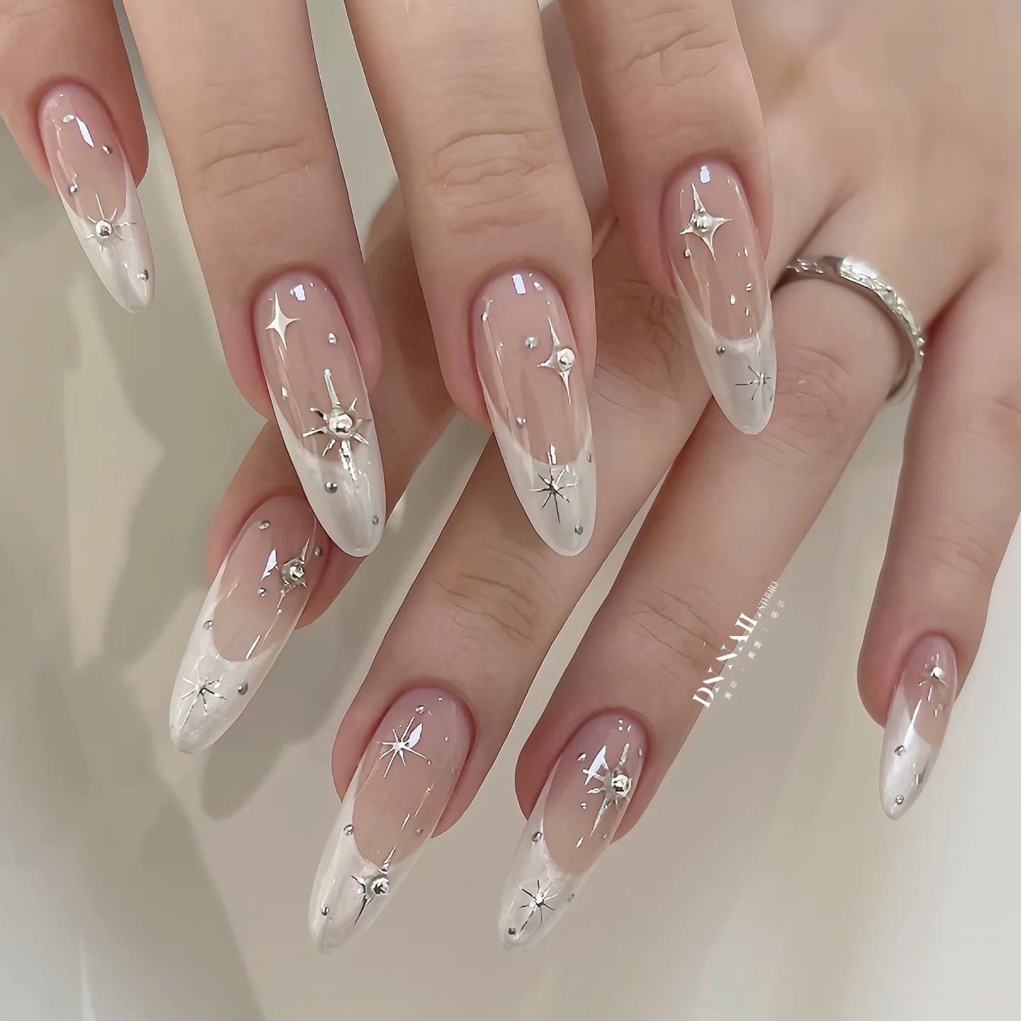 法式四芒星纯手工穿戴甲