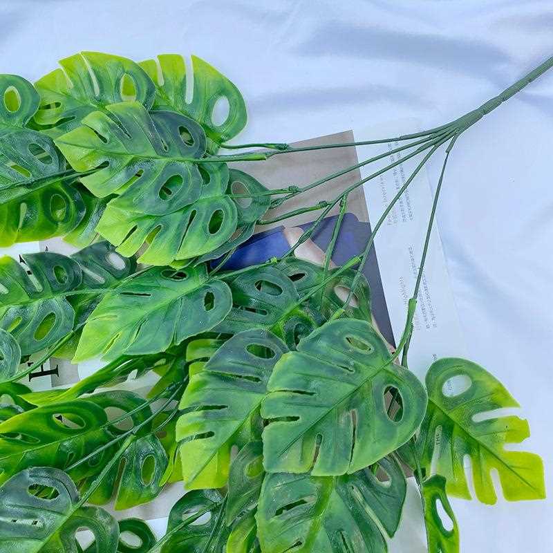 直销新款仿真藤条5叉绿萝龟背壁挂 婚庆装饰仿真植物墙配材藤假草