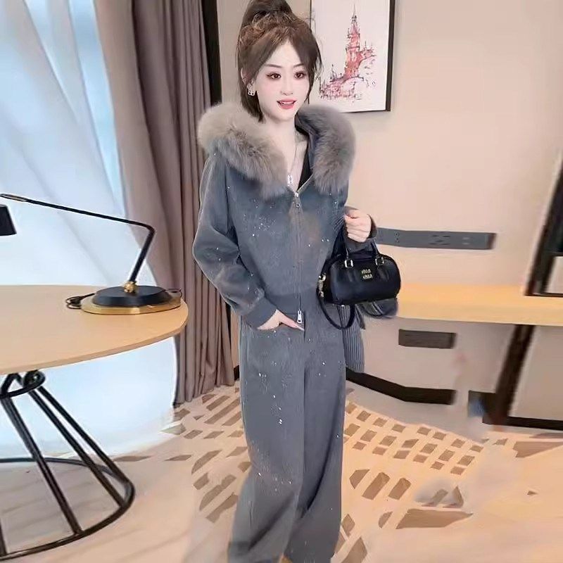 灰色时尚休闲套装女冬季2025新款韩版时髦洋气减龄加厚保暖两件套