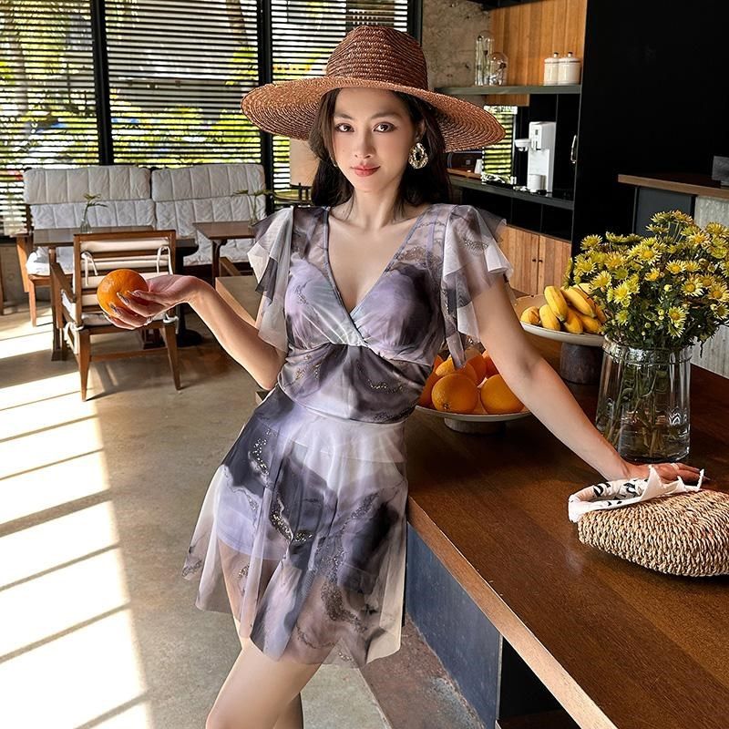 泳衣女款2024爆款连体裙式遮肉高级感遮肚显瘦泡温泉大码微胖女孩