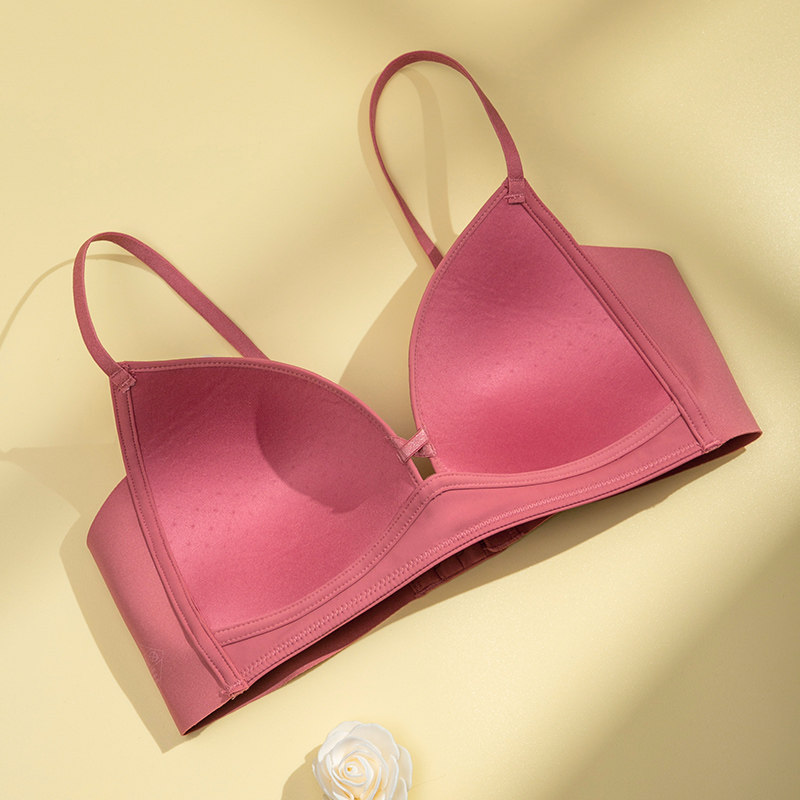 光面纯欲内衣大胸显小无钢圈薄款透气收副乳红色无痕美背文胸罩女