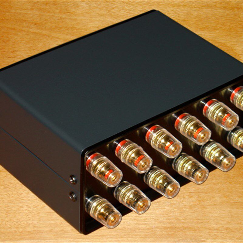 功放音箱转/切换器一转二(二转一)一进二出(二进一出)器材PK