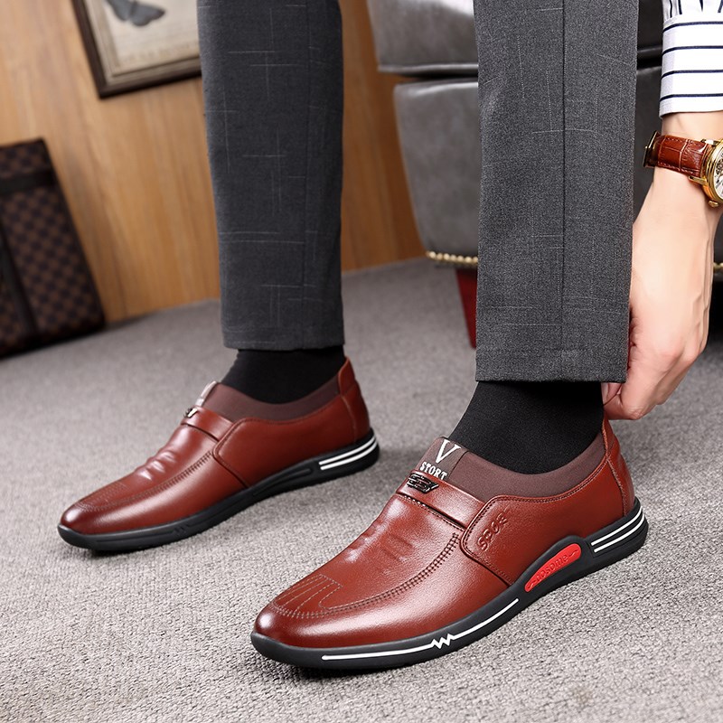 男鞋2025新款春季皮鞋男软面英伦百搭软底男士休闲鞋子潮韩版