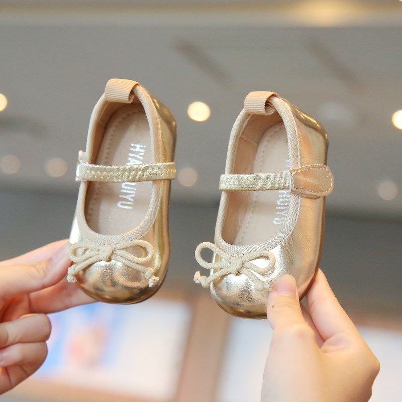 春秋季新款女宝宝鞋子0一1-2周岁小童公主单鞋软底婴儿学步小皮鞋