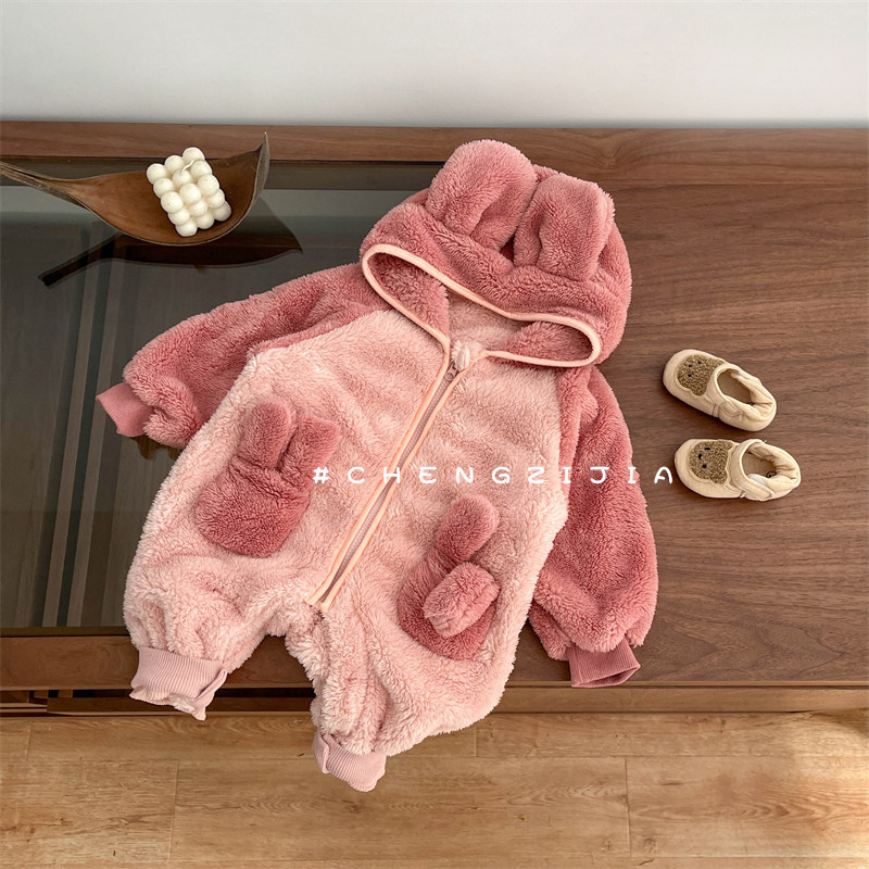 秋冬装女宝宝可爱动物造型爬服婴幼儿连身衣加绒保暖抱衣男童哈衣
