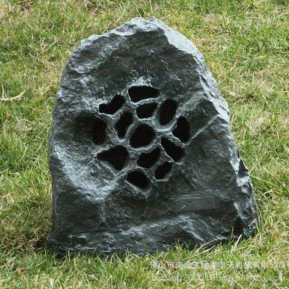 公共广播背景音乐音响系统户外定压公园景区庭院园林草地石头音箱