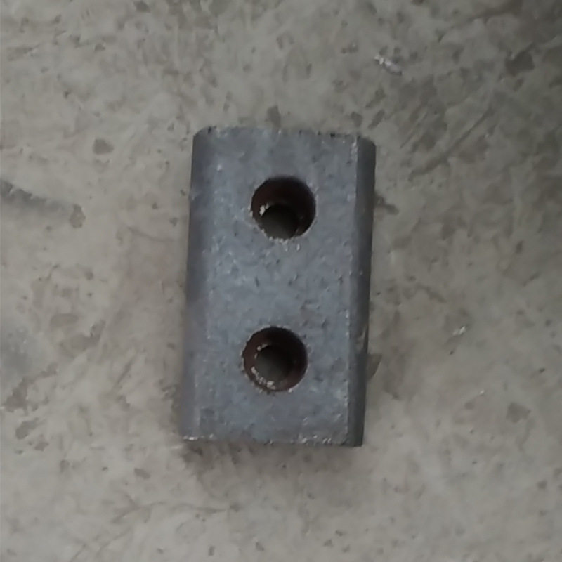 毅城重工厂家批发5X1140冲击块 制砂机配件抛料头 粉碎设备耐磨件