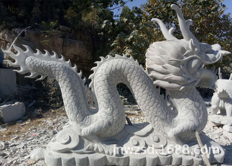 曲阳石雕喷水龙图片大型景观石刻世纪龙雕塑价格石材青龙制作厂