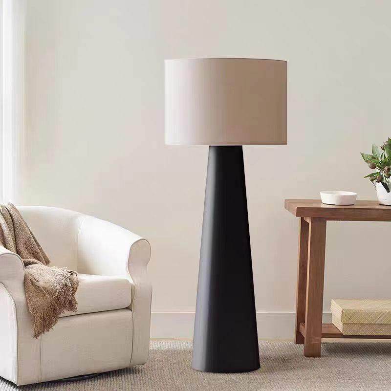 中古风落地灯复古设计师款卧室灯意式极简客厅沙发旁边装饰氛围灯