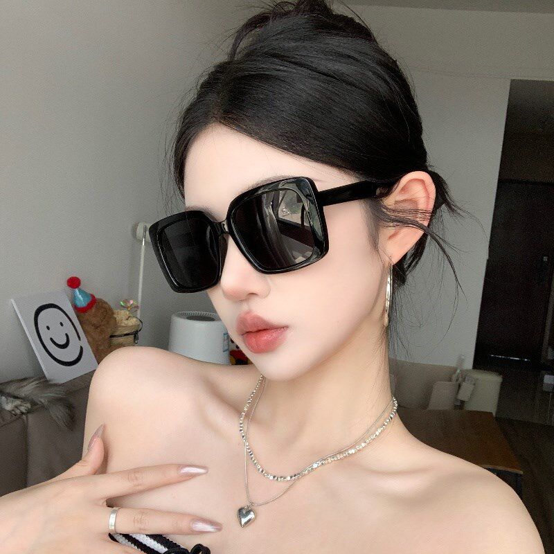 复古黑色b百搭方形大框圆脸显瘦超轻TR偏光防紫外线墨镜女太阳眼