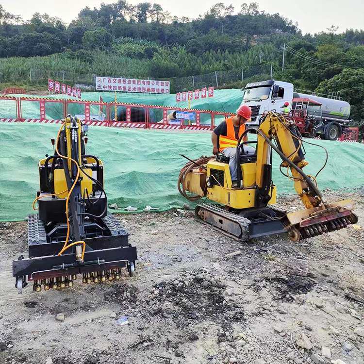 隧道凿毛机大型座驾式挖掘机地铁隧道桥梁施工凿毛机停车场凿毛锤,五金/工具,工程钻机,淘宝优惠券,粉丝福利购,淘宝优惠卷