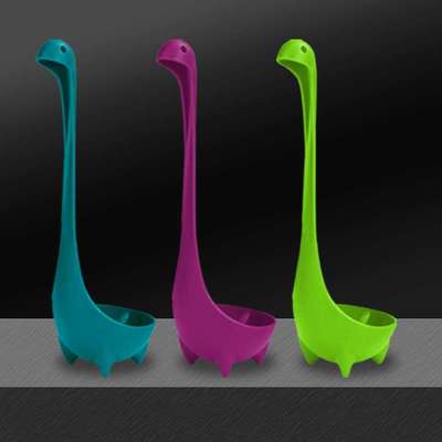 可爱水怪勺子漏勺创意恐龙茶叶过滤器茶滤漏勺长柄厨房立式汤勺