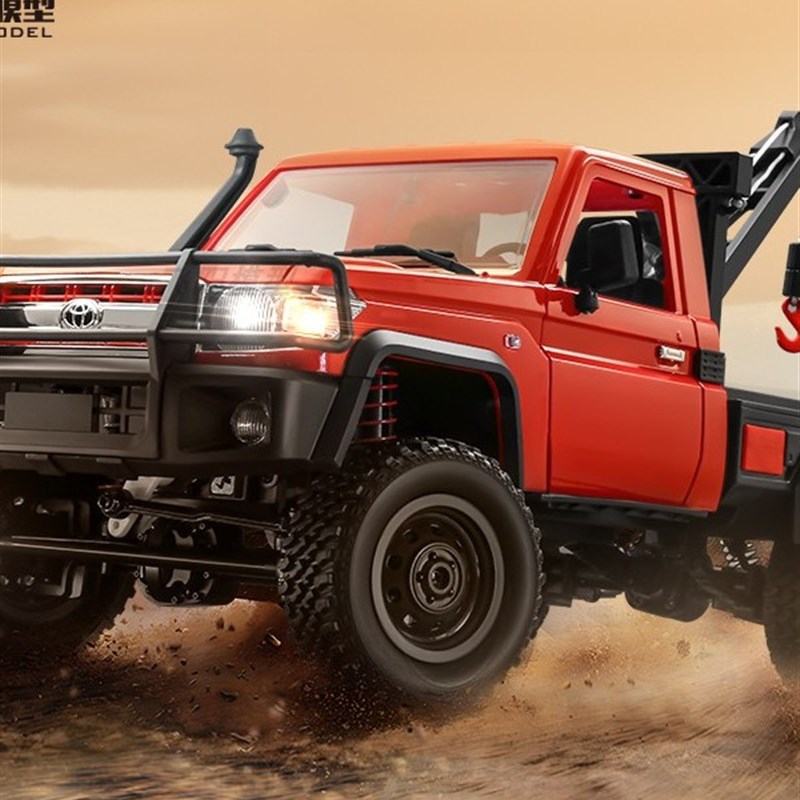莽牛MN82T四驱遥控越野车拖吊1C:12丰田皮卡防水攀爬模型玩具男孩