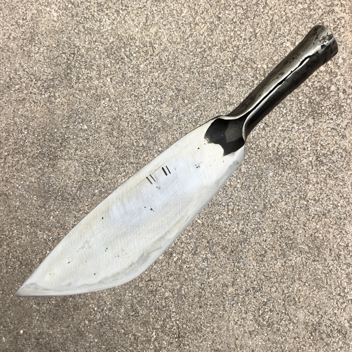 新款厨具屠宰分割手工锻打夹钢家用杀猪刀具自产自销