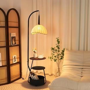 中古风落地灯客厅沙发旁边茶几氛围灯具卧室床头柜置物架一体台灯