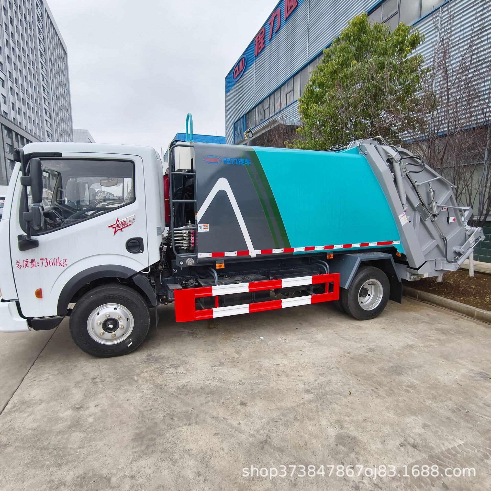 东风5方压缩式垃圾车DONGFENG环卫车5吨环卫厂家直销出口