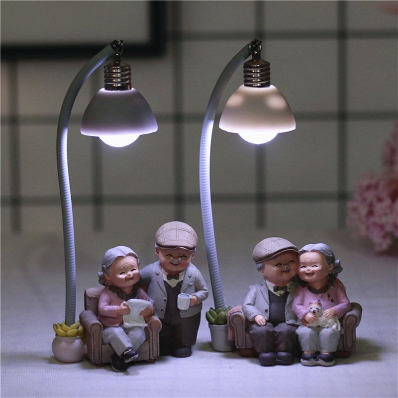 速发?爱相伴悠闲老头小太老夜灯做设糕洗脚弹吉他树脂摆蛋家居摆