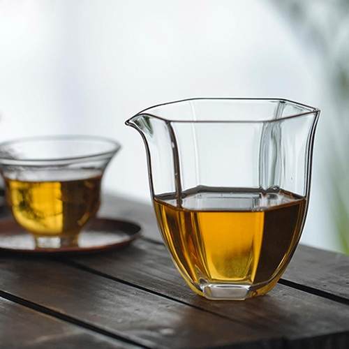 直销新款透明玻璃六角形公道杯 创意家用公杯分茶器 茶海匀杯功夫