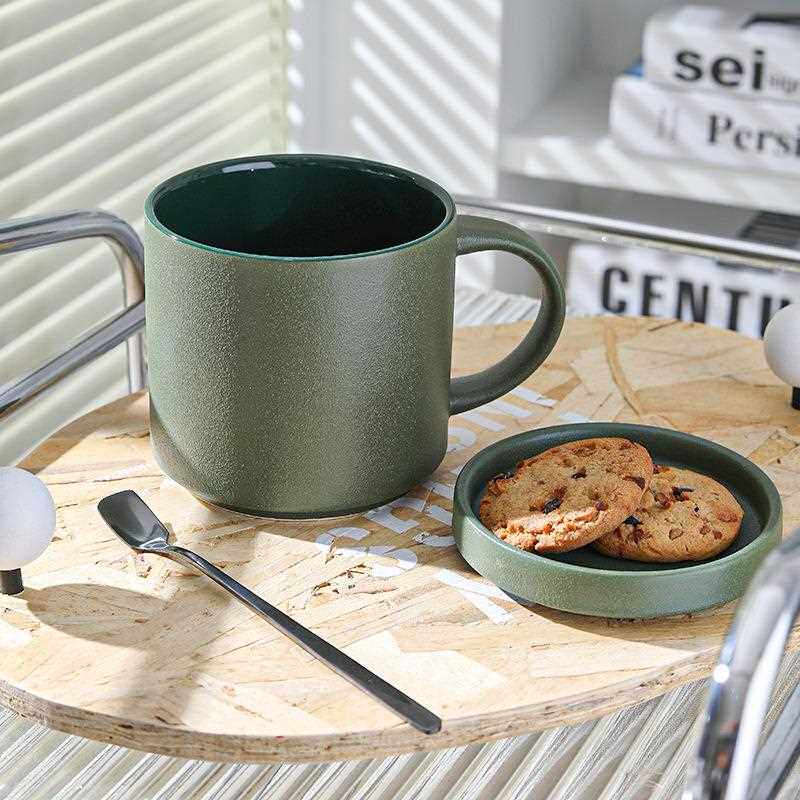 直销新款北欧现代简约陶瓷马克杯带盖创意水杯磨砂色釉咖啡厅酒店