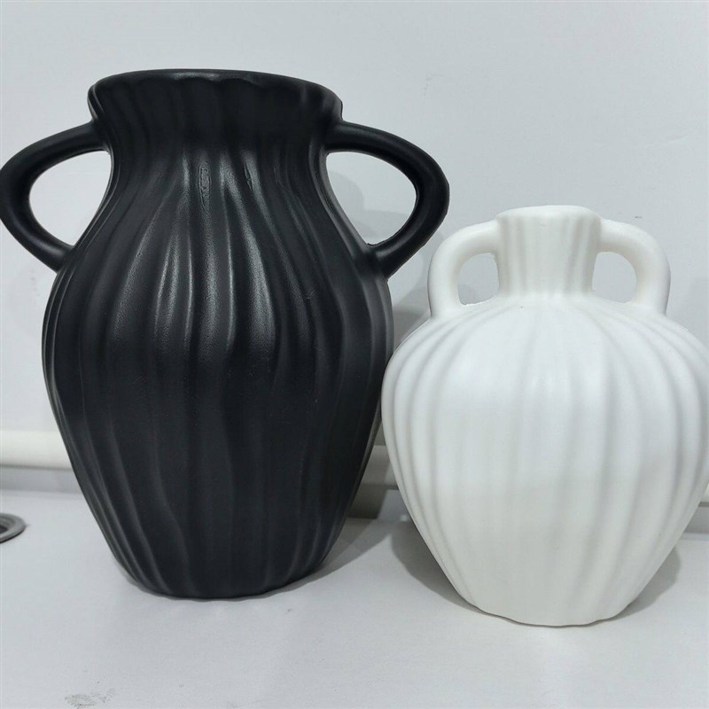 速发塑料仿陶瓷双耳花瓶摆件竖条纹纹理黑白两色家居装饰插花器花