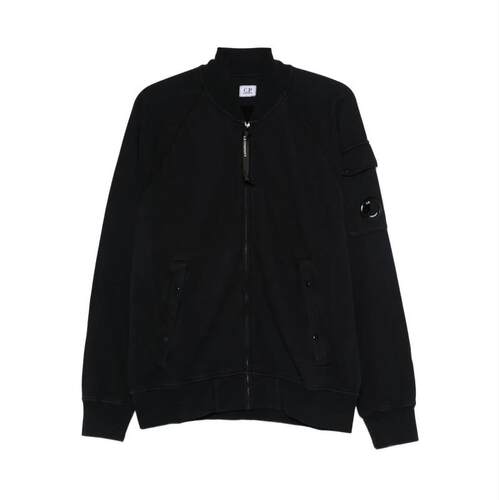 C.P. Company 男士 FW25 夹克 LENS-POCKET 短