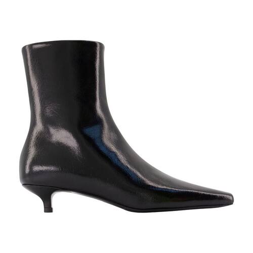 Totême 女士 FW26 短靴 超薄款皮质黑色