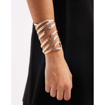 ASOS DESIGN 女士 手链 大号镂空设计锤痕金色色调手镯