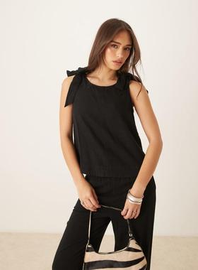 Nobody's Child 女士 上衣