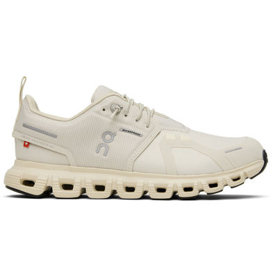 On 昂跑 女士 运动鞋 米色 Cloud 6 Waterproof