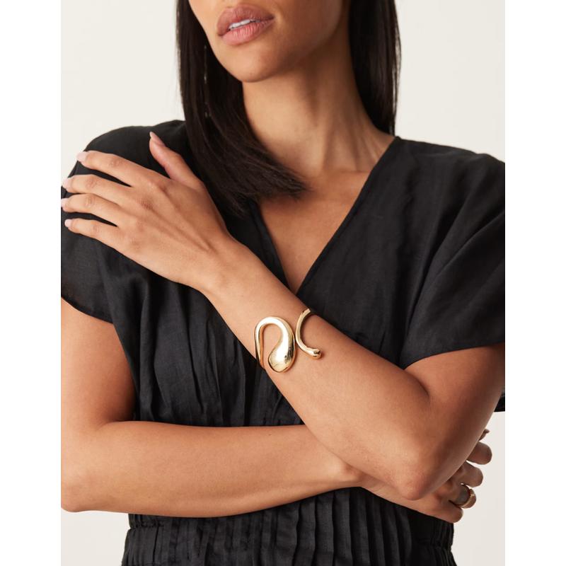 ASOS DESIGN 女士 手链 设计色调手镯(molten)(金色)