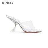 Amina Muaddi Glass Taylor 新品 凉鞋 秋季 女款 迷衣时尚