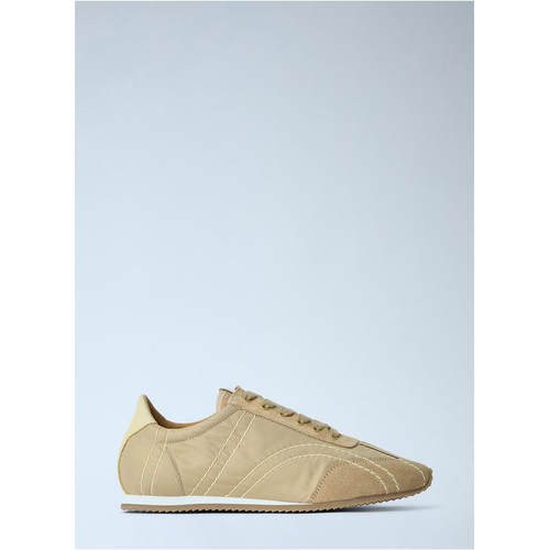Totême 女士 FW26 运动鞋 弹性低帮