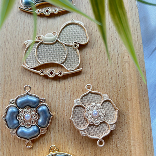 宋锦diy国风设计锆石仿古钱币吊坠底托底胚空托配件
