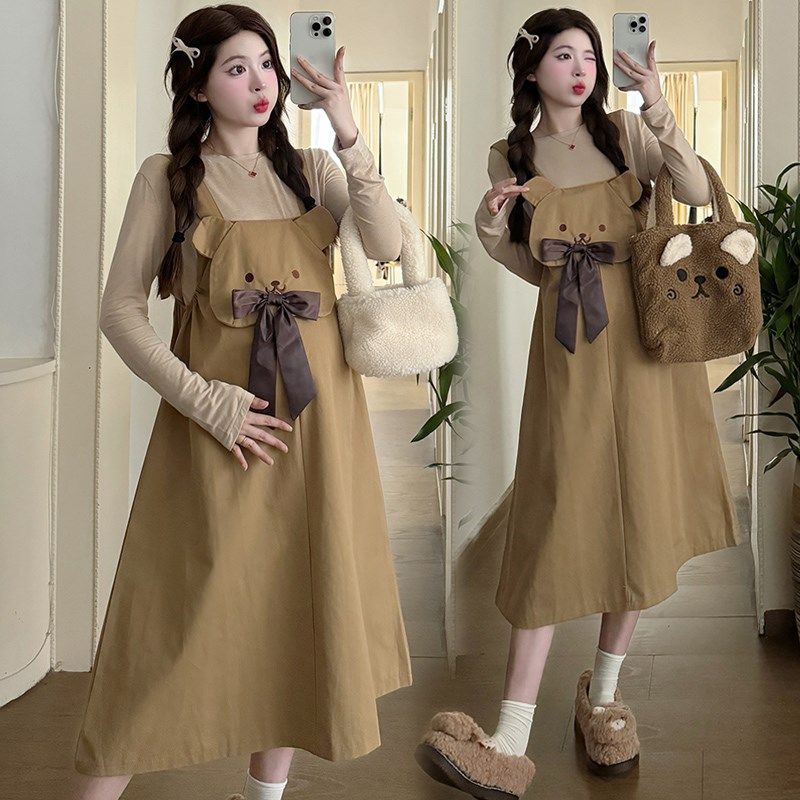 孕妇连衣裙春秋款2025新款洋气可爱孕妇装宽松遮肚背带裙减龄裙子