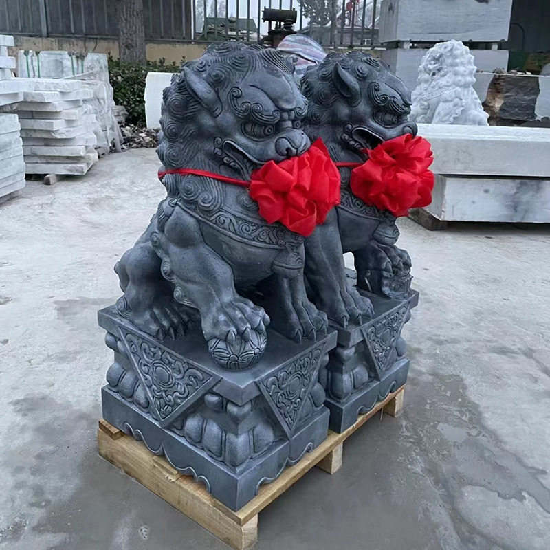 石雕石狮一对青石看门摆件大型动物雕塑汉白玉酒店大门口雕塑摆件